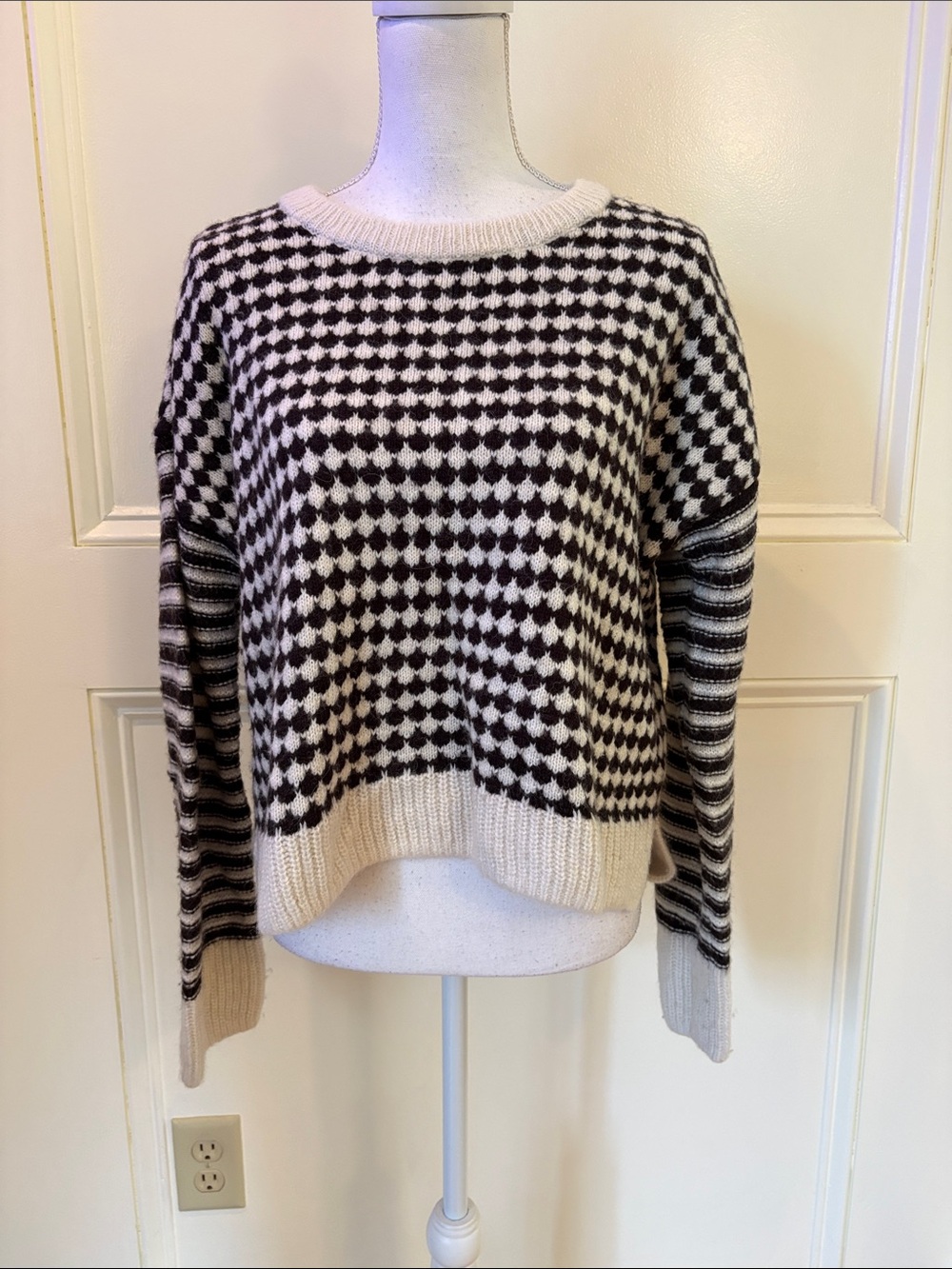 Madewell Black and Cream Patterned Crewneck Sweater